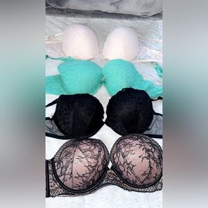 4 VS bras size 36D